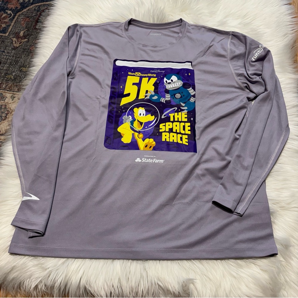 Brooks Running Disney World 5k Long Sleeve Athletic Shirt XL Womens Purple Pluto